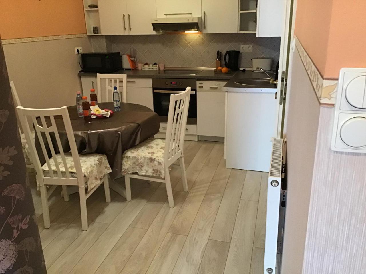 Hajdúszoboszló Family Wellness Apartman מראה חיצוני תמונה